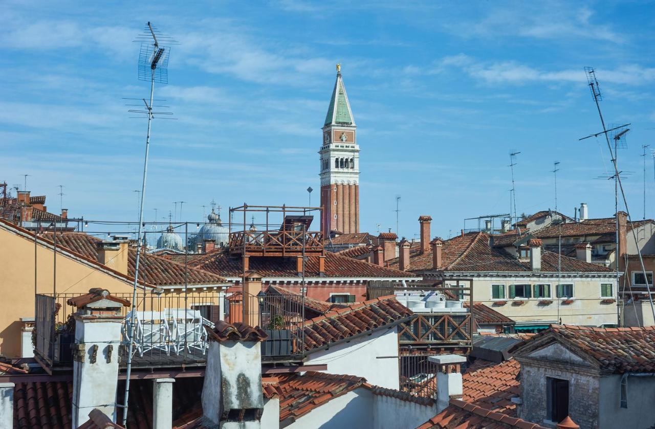 Ca' Fenice, Charming Apartment In San Marco, Sleep 7 Венеция Экстерьер фото