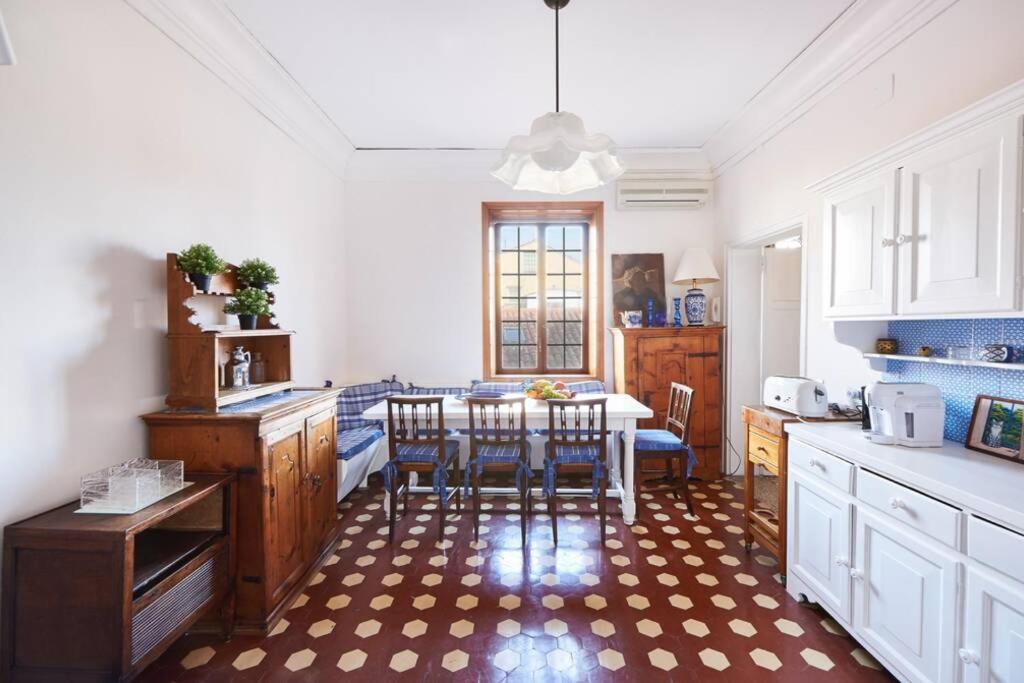 Ca' Fenice, Charming Apartment In San Marco, Sleep 7 Венеция Экстерьер фото