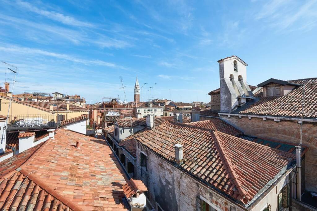 Ca' Fenice, Charming Apartment In San Marco, Sleep 7 Венеция Экстерьер фото