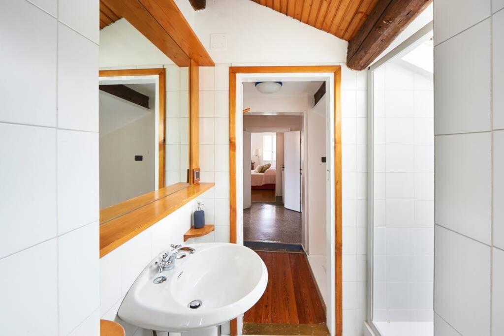 Ca' Fenice, Charming Apartment In San Marco, Sleep 7 Венеция Экстерьер фото